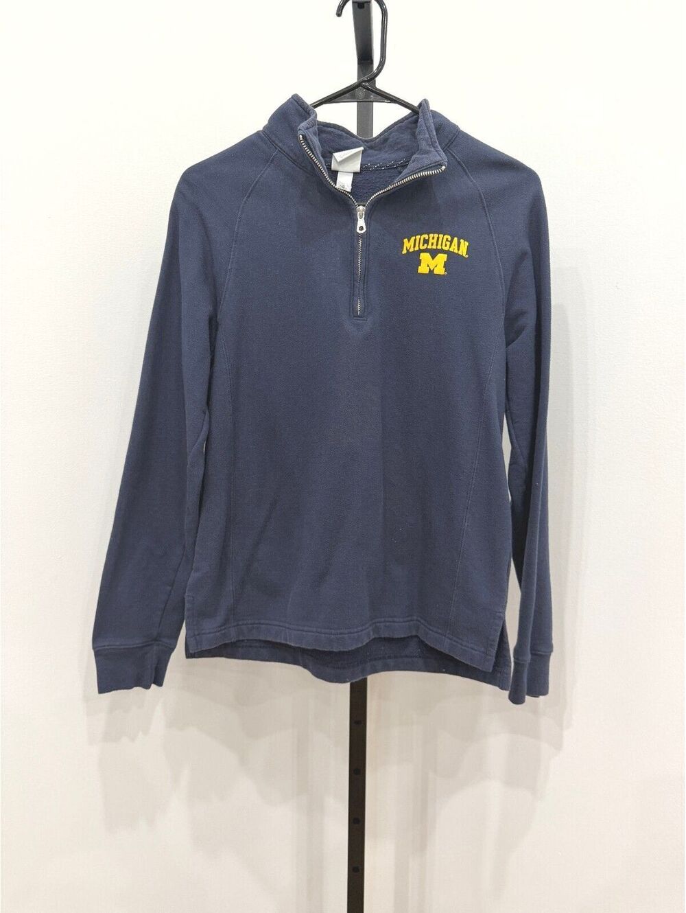 Gear for Sports Michigan Relaxed Fit Navy 1/4 Zip Pullover Sweatshirt Small